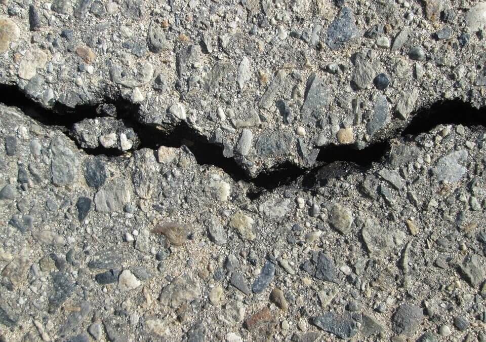Pothole Damage to your Car in the Spring